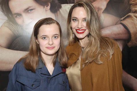 vivienne bickett|Unikátní fotka dcery Brada Pitta a Angeliny Jolie: Komu se .